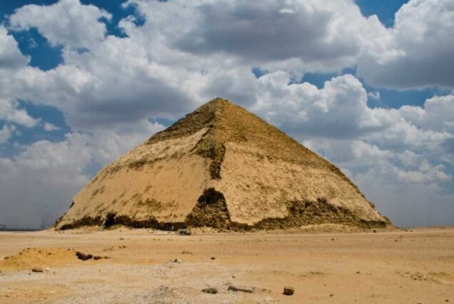 dahshur-pyramids