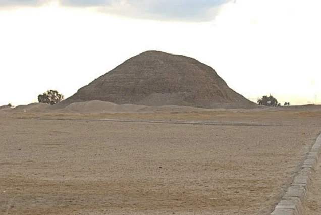 Hawara-Pyramid
